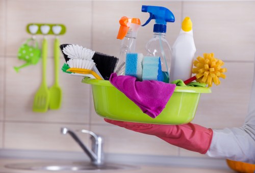Detailed kitchen and bathroom move-in cleaning for Waterloo properties