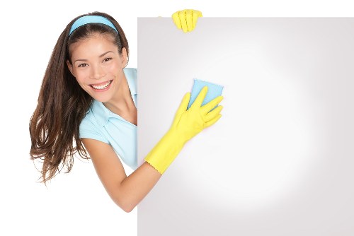 Local cleaner maintaining a Waterloo residential property